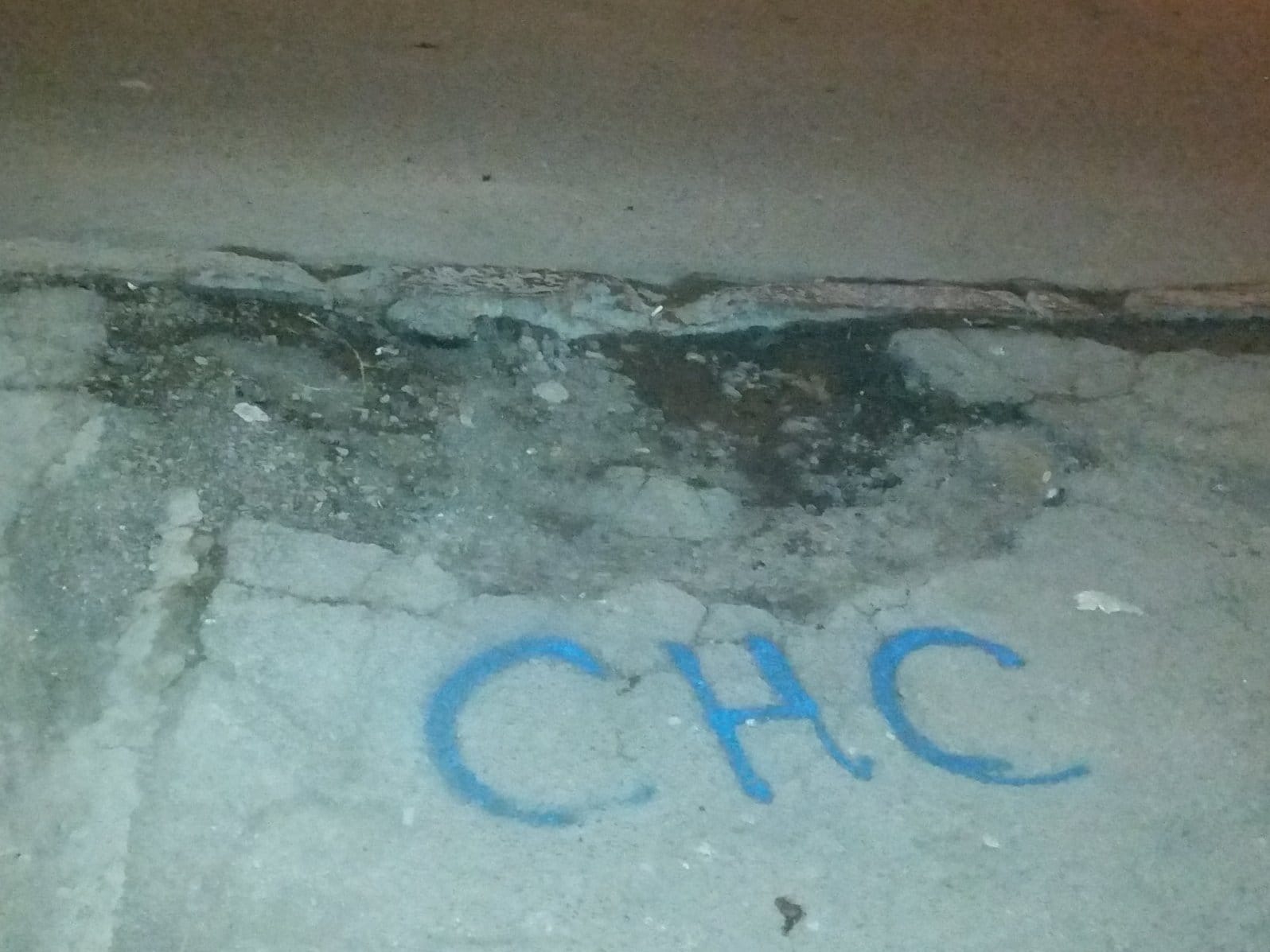 Krpljenje rupa u Nišu u toku, ali akcija “SNS rupe” ne staje 1 snsrupa feb21 fotoniskiaktivizam