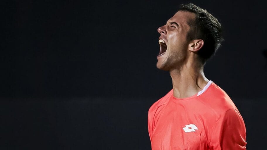 105792531 gettyimages 1127178332