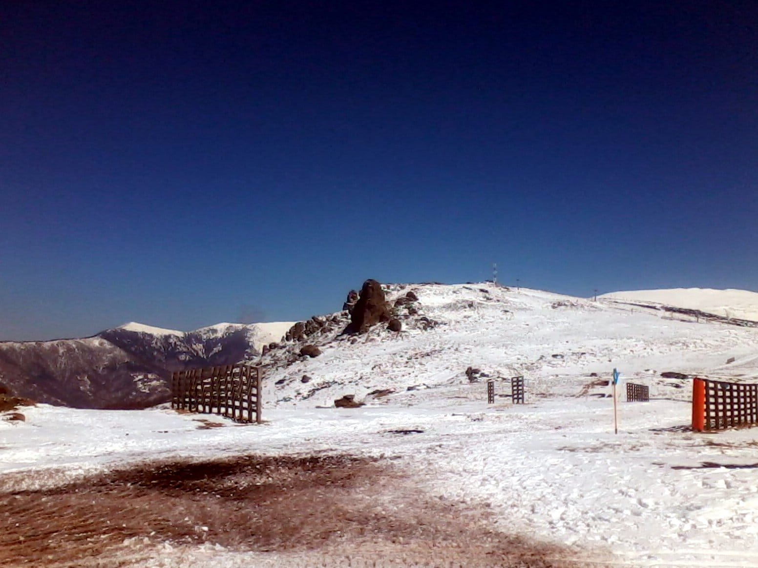 Akcija “Svi na sneg”, u nedelju organizovano na Babin zub 1 Babin zub foto Wikimedia Nphotos