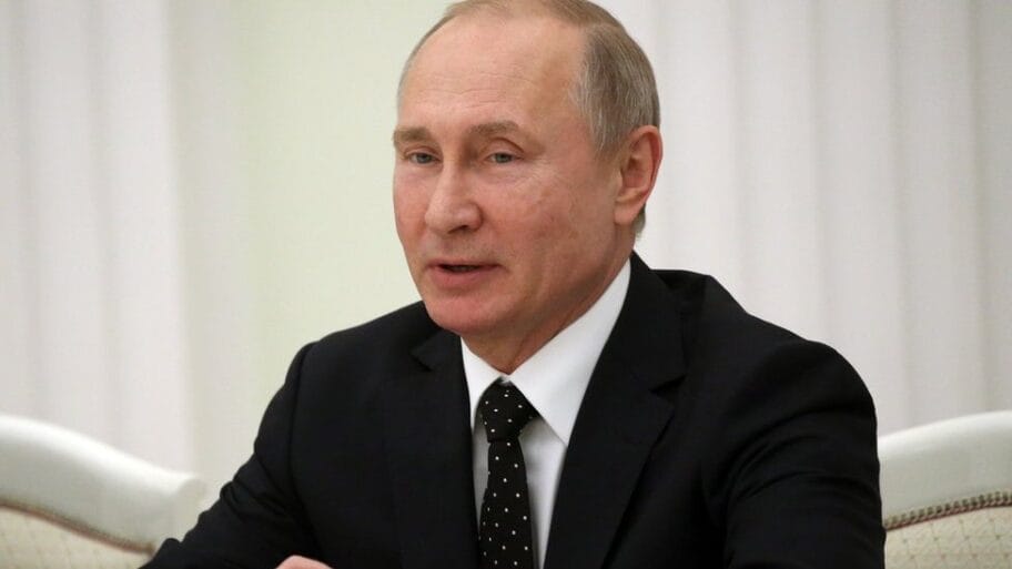 105924663 gettyimages 1128827252