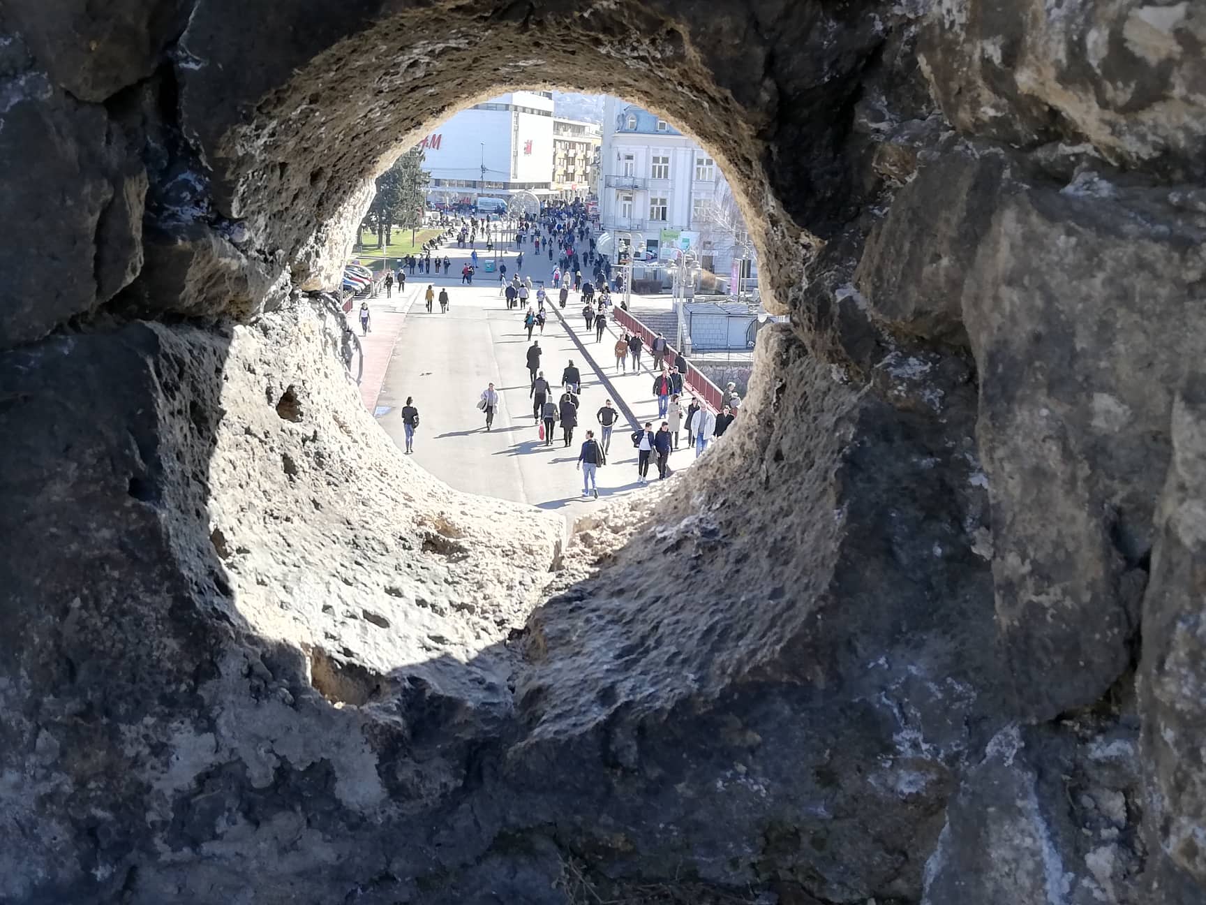 53461885-642673192829592-1638817730398257152-n