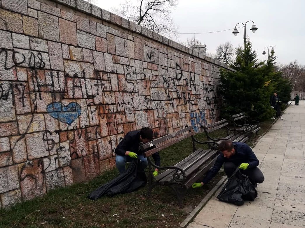 Ambasada-ciscenje7;-foto:-JV