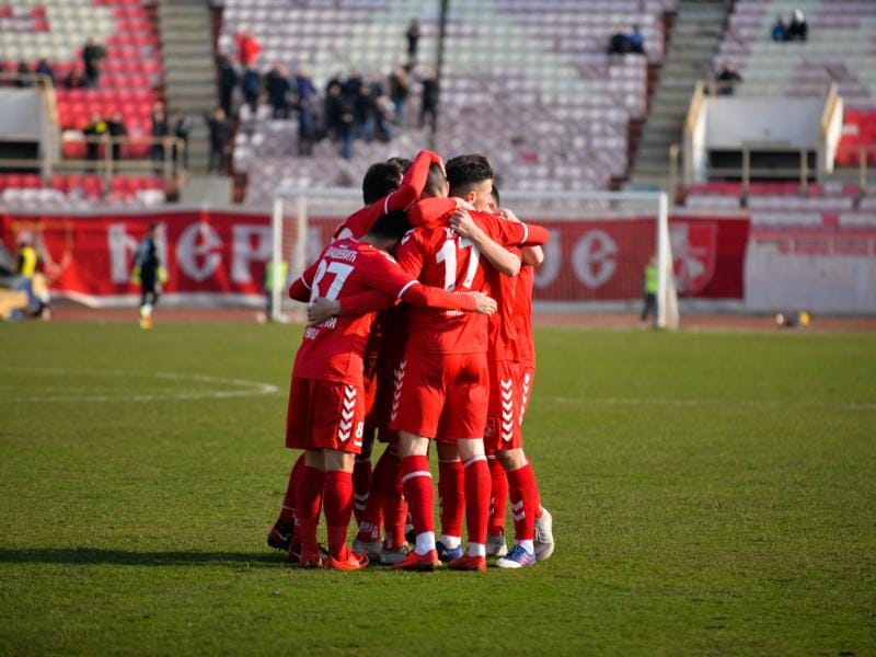 Radnicki fudbaleri foto Juzne vesti Vanja Keser