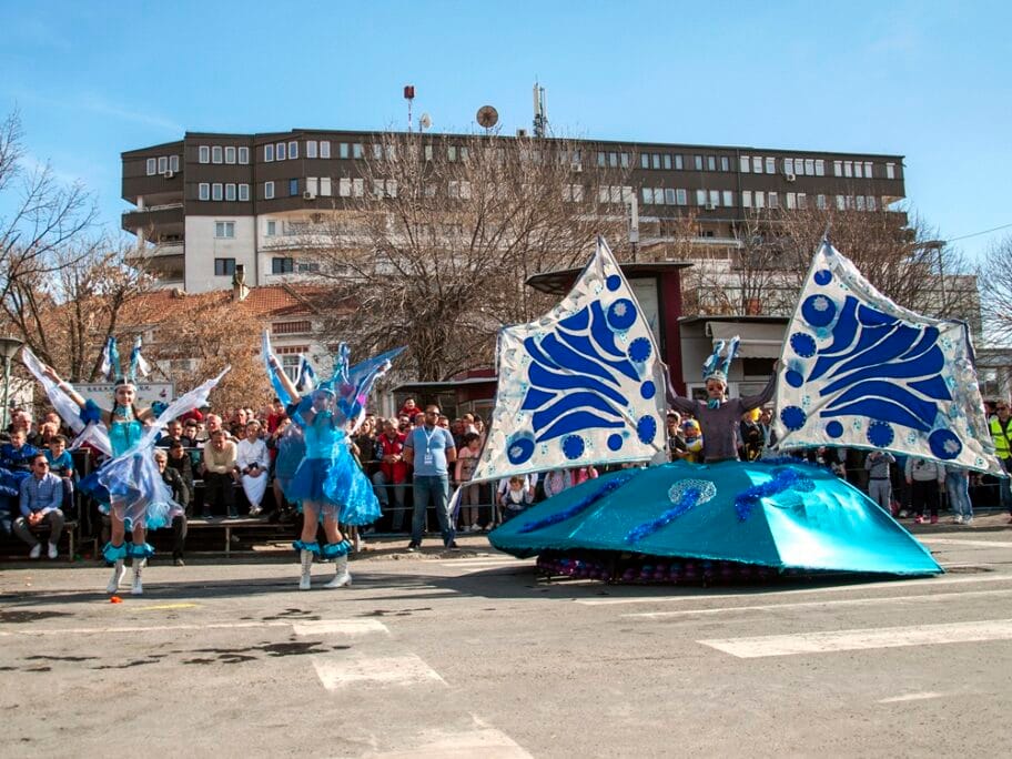 Leskovačni najbolje maskirana grupa na karnevalu u Prilepu 8 Leskovacka trupa Metamorfoza foto Turisticka organizacija Leskovac