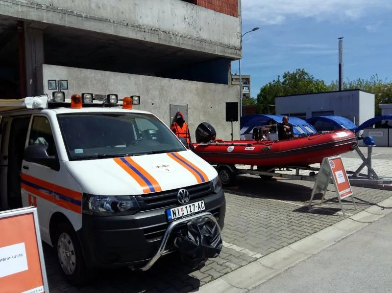 Humanitarni centar foto S M