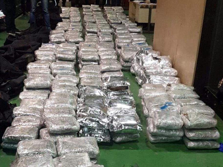 Paketi marihuane foto uprava carine