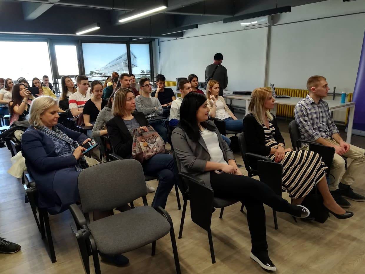 Radionica-VikiGap3;-foto:-JV