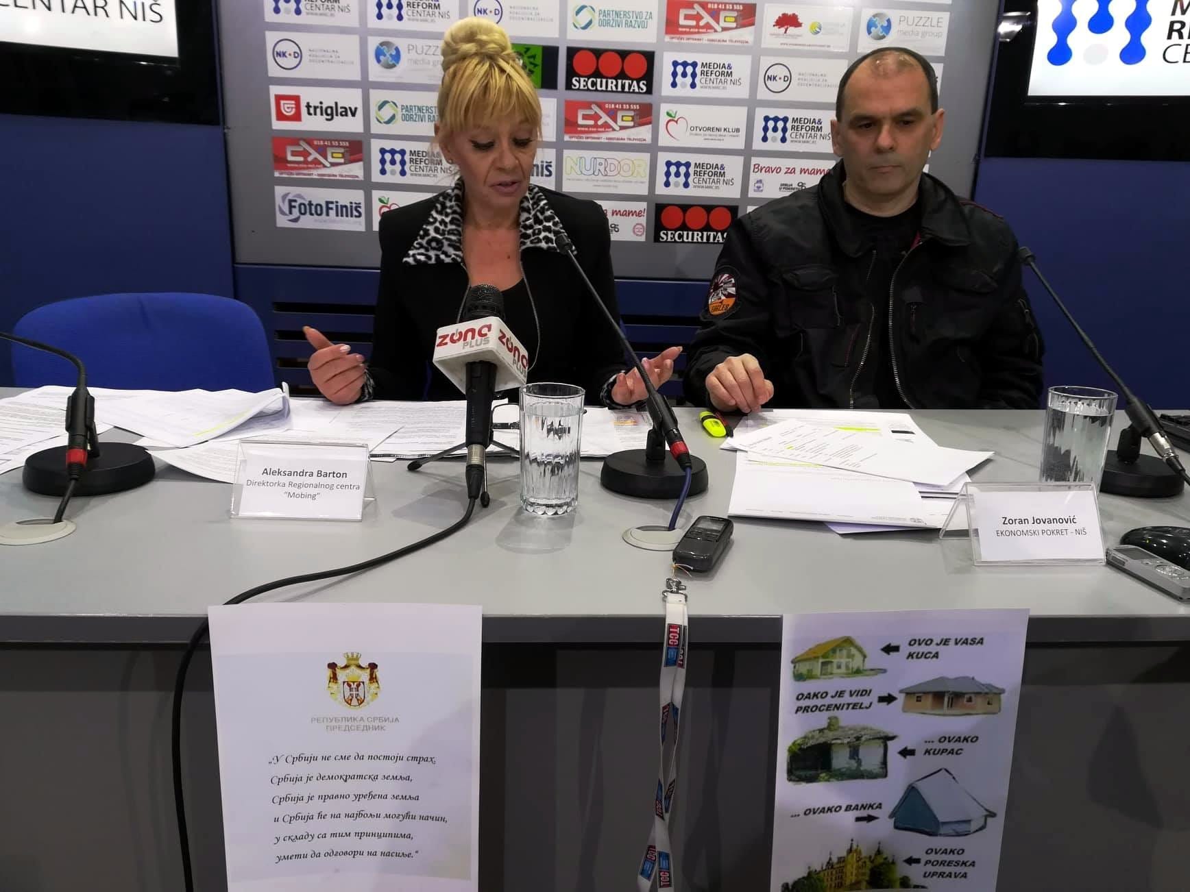 Barton prituzbe foto JV