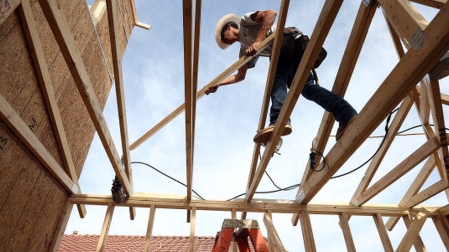 106143114 gettyimages 163158777 594x594