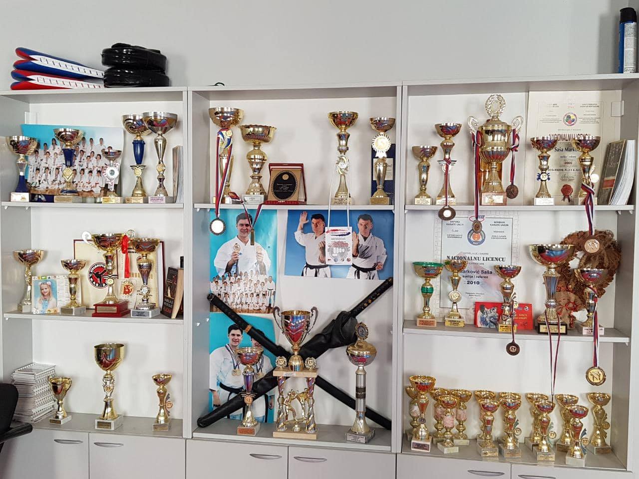 karate klub elid foto b r