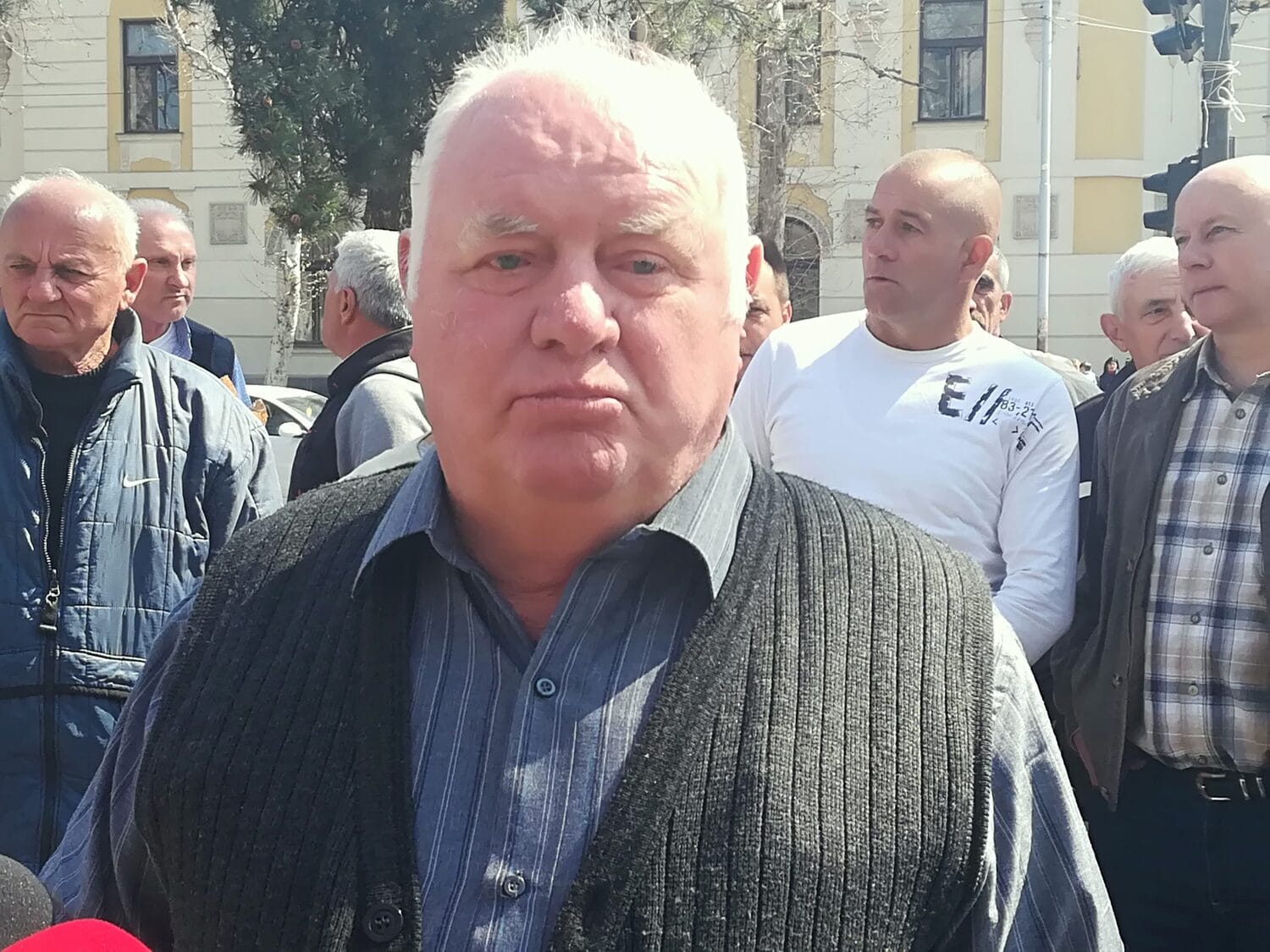 protest-proizvodjaci-duvan3-2019-foto-jcm