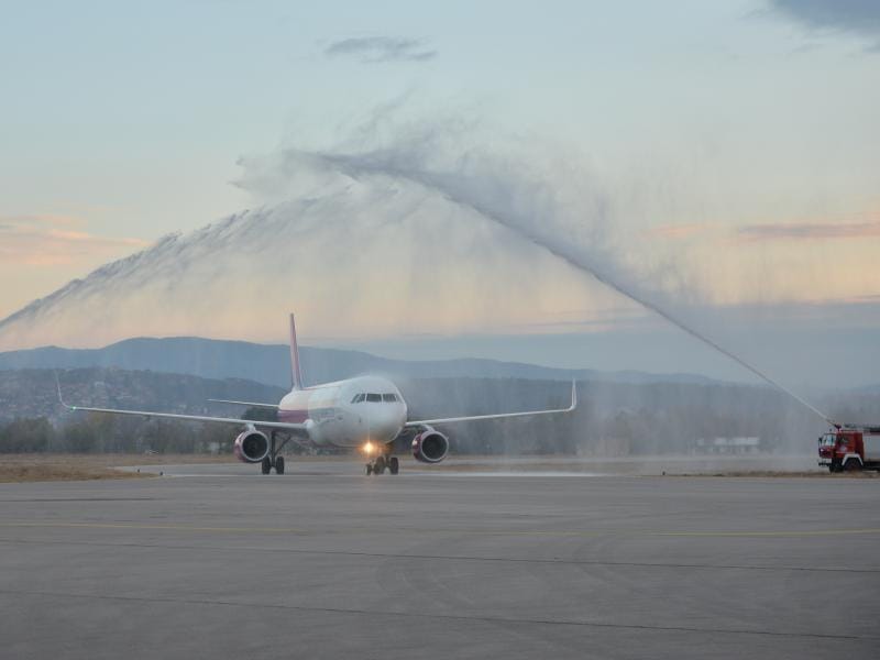 avion 1 foto vanja keser