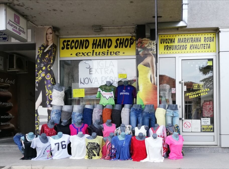 Voždova - Ulica "second hand" prodavnica 7 IMG 20190326 102849