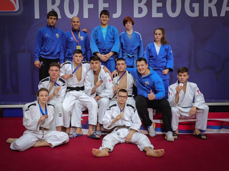 Juniori Kinezisa najuspešnija ekipa na prestižnom turniru u Beogradu 1 kinezis na trofeju beograda foto judo savez srbije