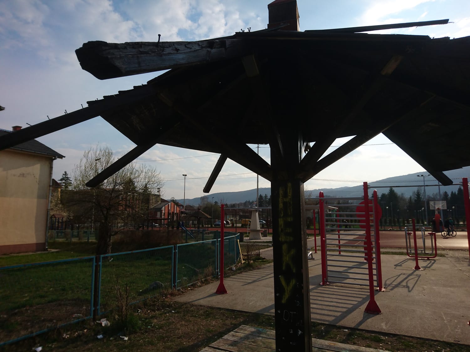 prak mobilijar foto Lj F