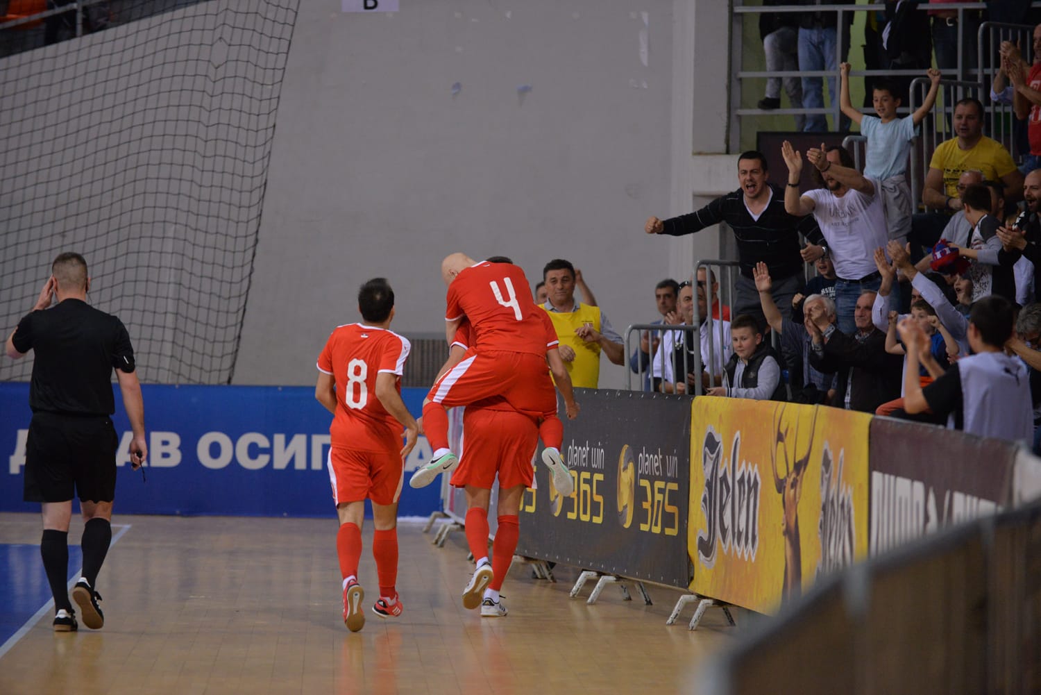 Futsaleri Srbija Cair slavlje foto Juzne vesti Vanja Keser