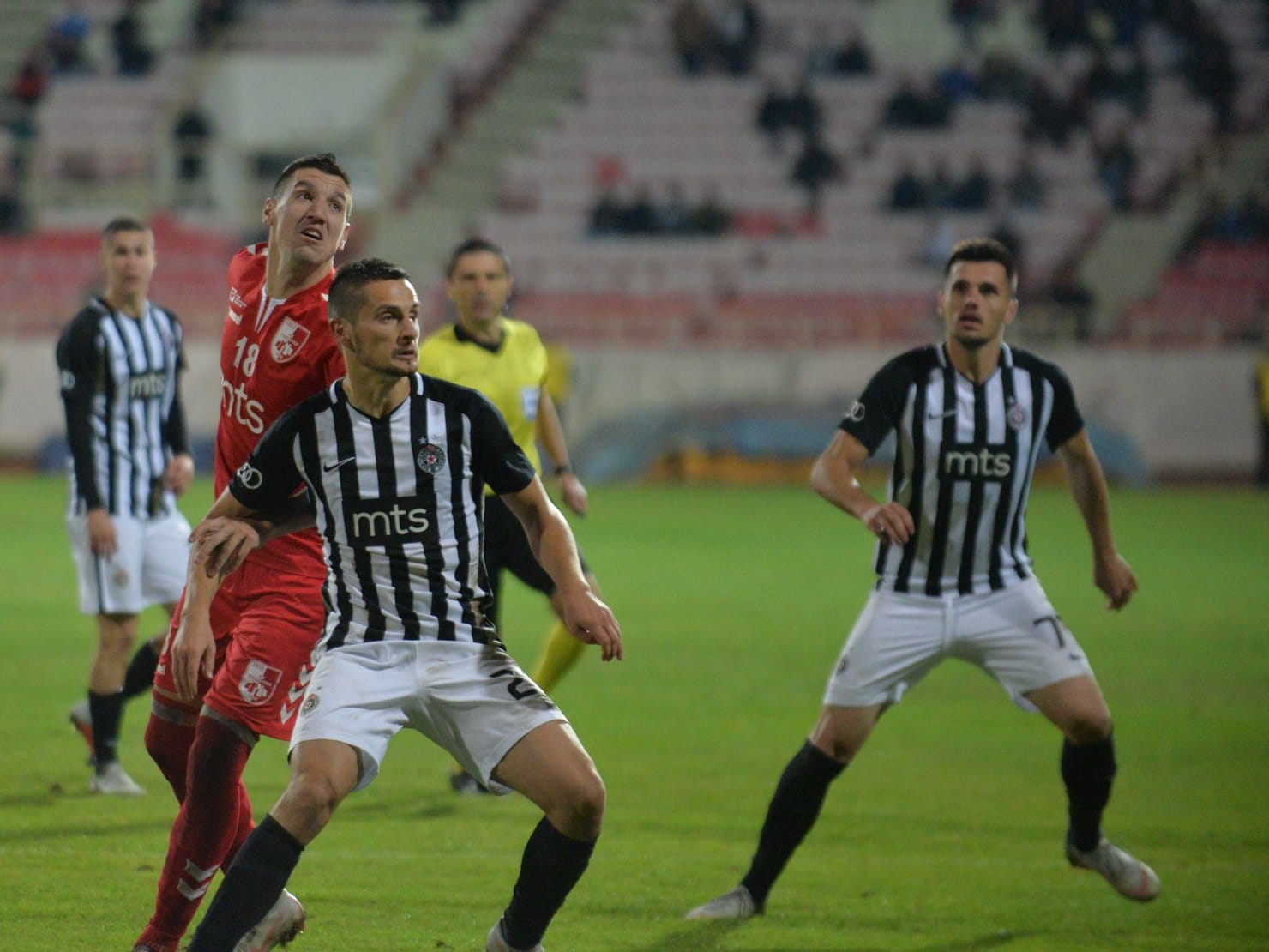 Partizan možda bez navijača u Kupu protiv Radničkog 1 Radnicki Partizan Grbic foto Juzne vesti Vanja Keser