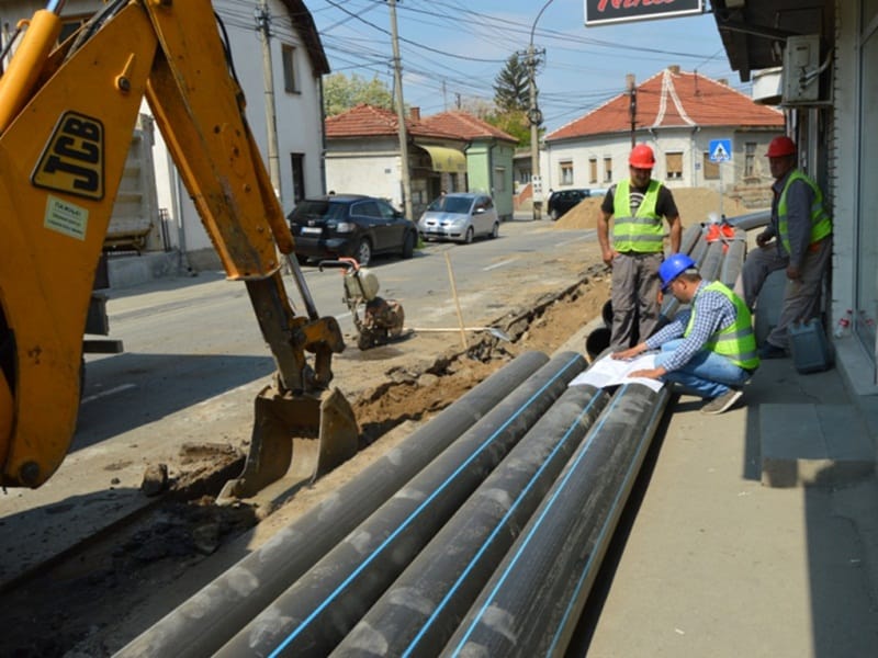 Još jedna leskovačka ulica dobija nove vodovodne cevi 1 Cevi Vodovod Leskovac foto Grad Leskovac
