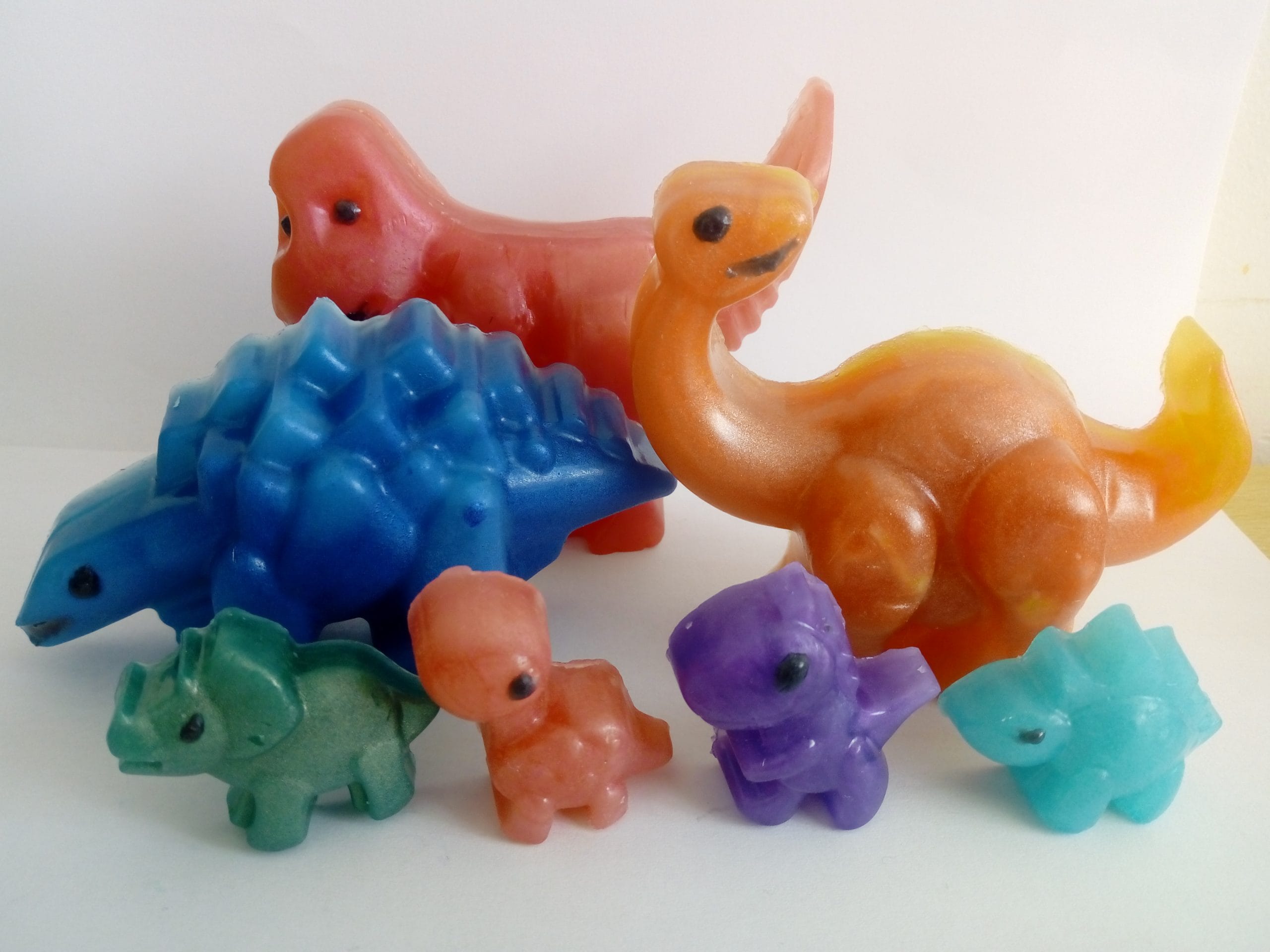 sapuni-dinosaurus-foto-ds