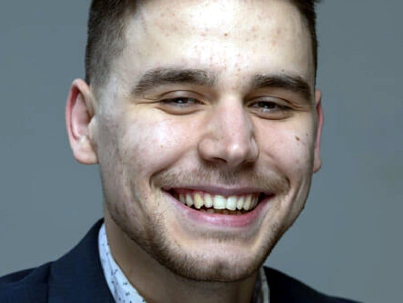 Nišlija među najboljim diplomcima prestižnog Univerziteta u SAD 16 Ilija Stojiljkovic student kosarka foto Univerzitet u Maineu