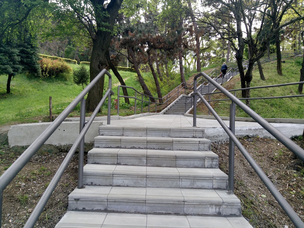 Stepenice park Devet Jugovica 2 foto Bojana Antic