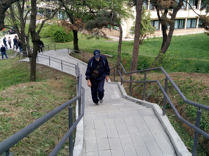 Stepenice park Devet Jugovica 3 foto Bojana Antic