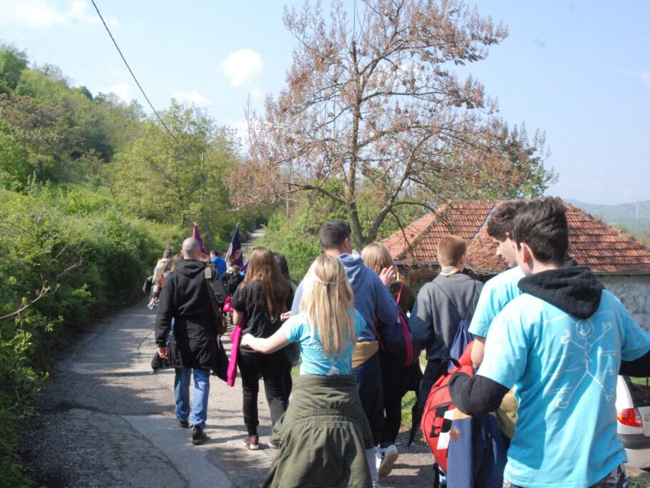 Jubilej Promotivno-ekološke šetnje "Stazama akademika Josifa Pančića" 4 Stazama akademika Josifa Pancica izvidjaci foto OI Josif Pancic scaled