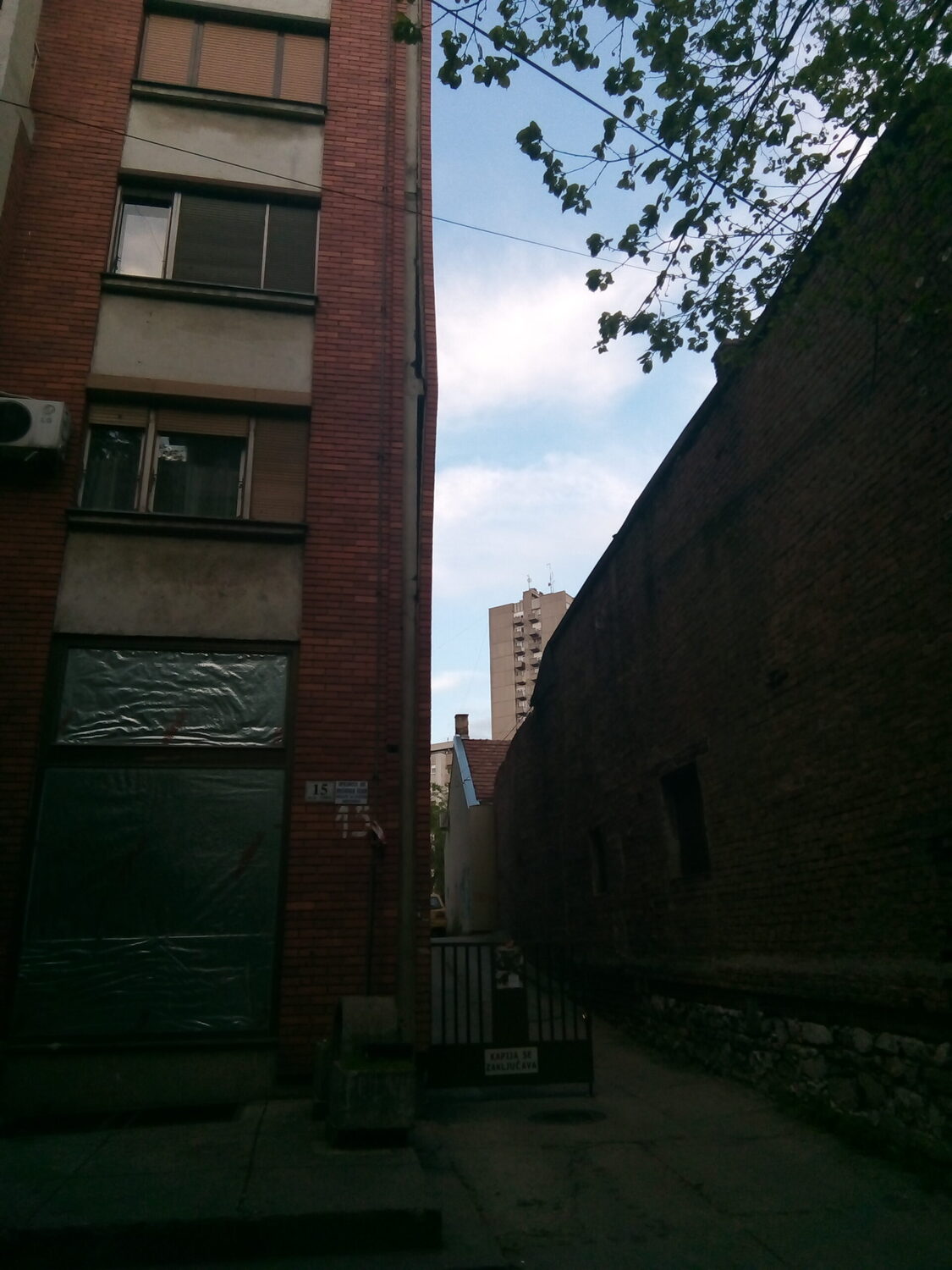 Fasada Ulica Nade Tomic Prijavi problem scaled