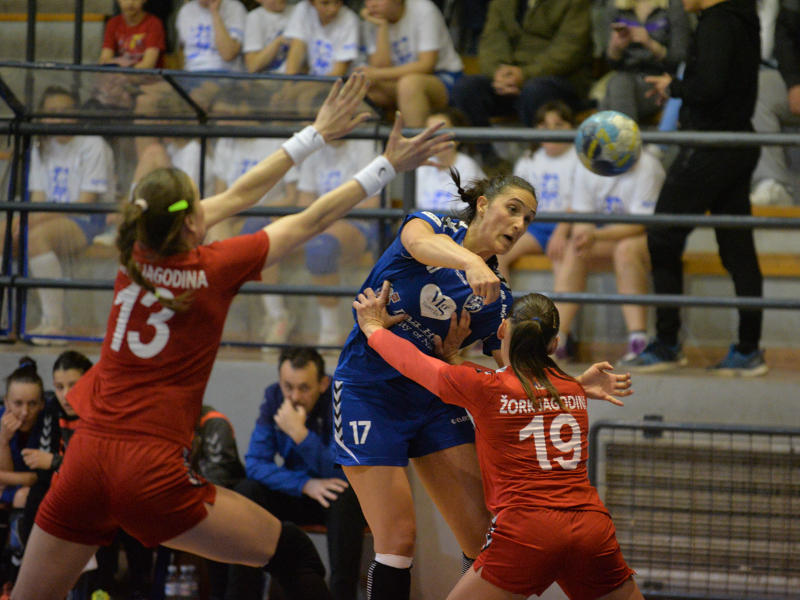 naisa nis foto jv vanja keser