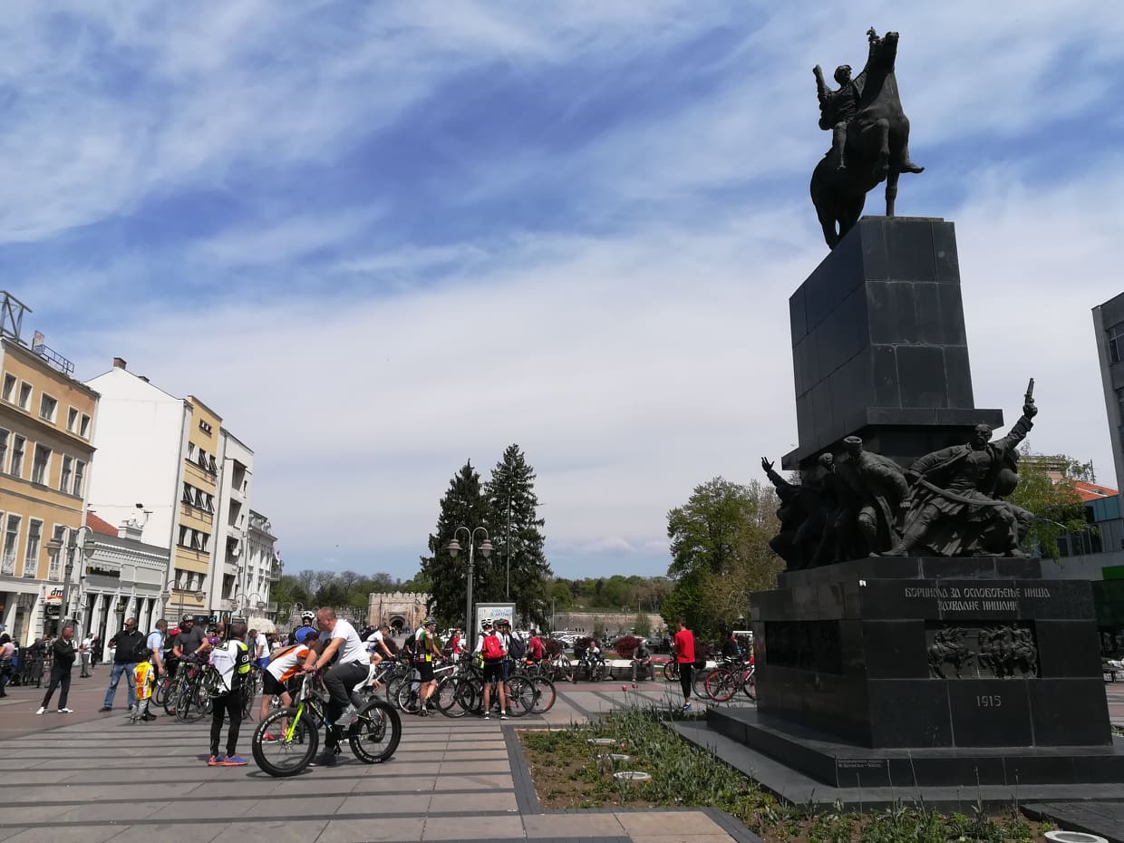 57882352-2113157205400502-3480557177880444928-n