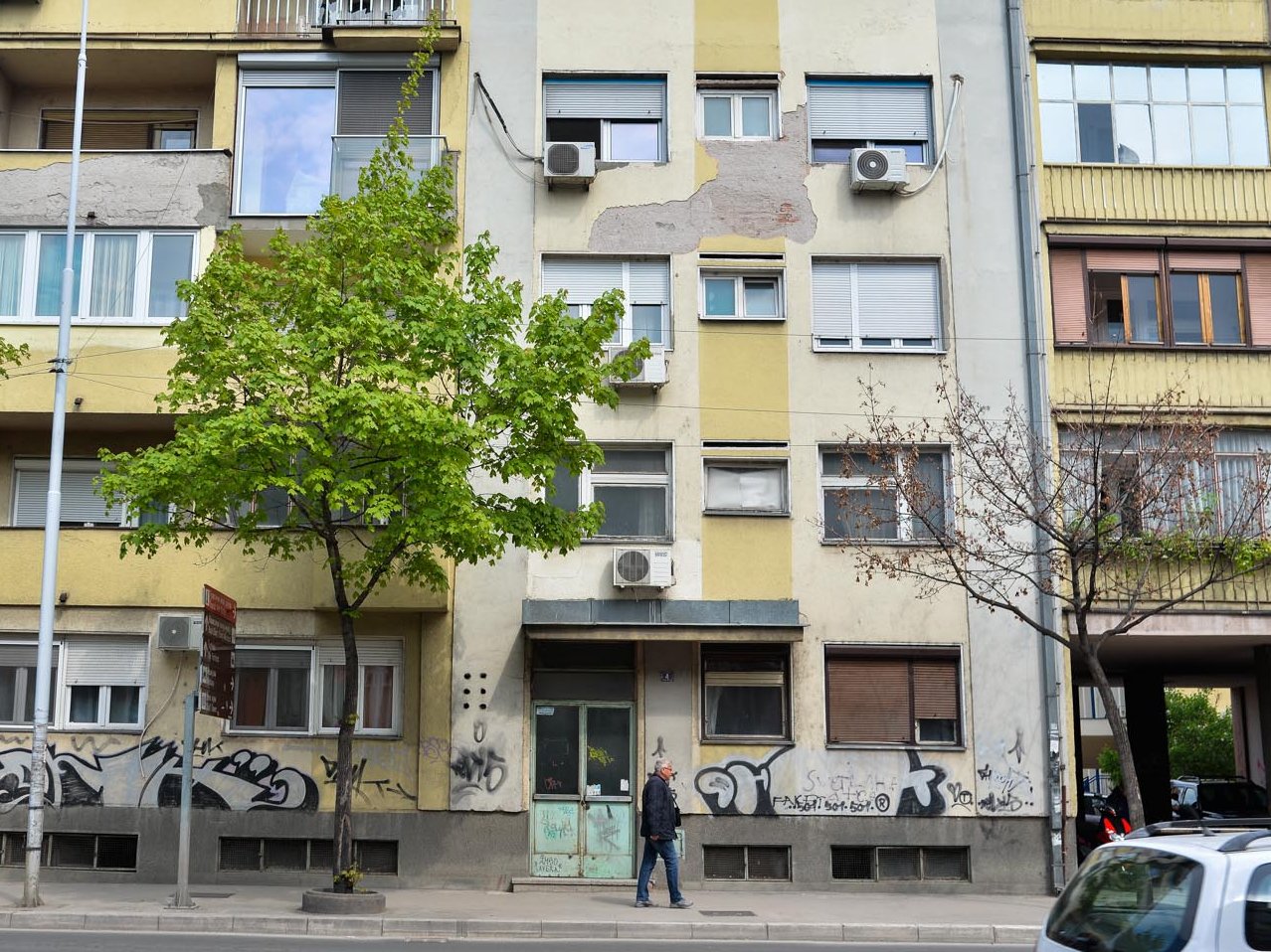 Fasada Milojka Lesjanina Vanja Keser