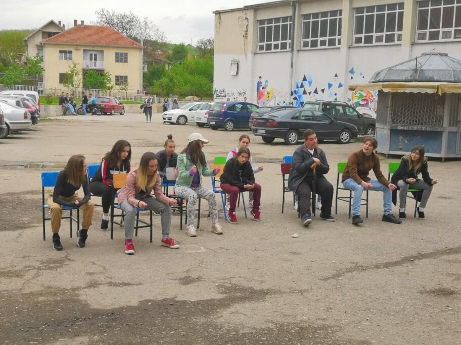 Ucenici Lebane 2 foto Vuk Cvetkovi