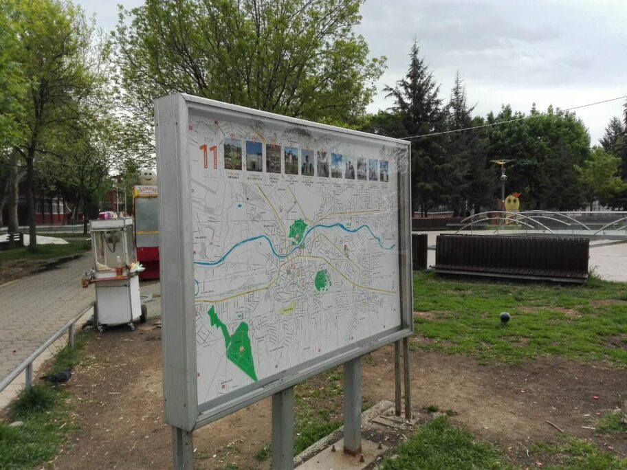 turisticka mapa park foto ton