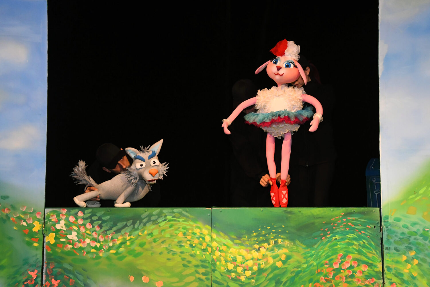 vuk-ispao-iz-knjige-foto-pozoristelutaka