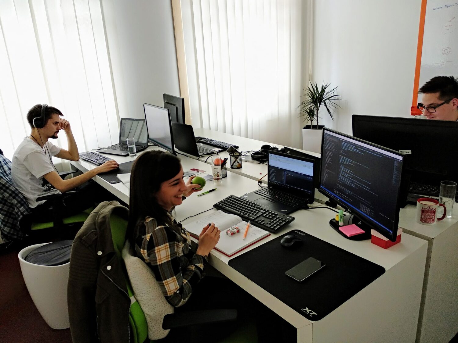 mlada-it-firma2-foto-nignite