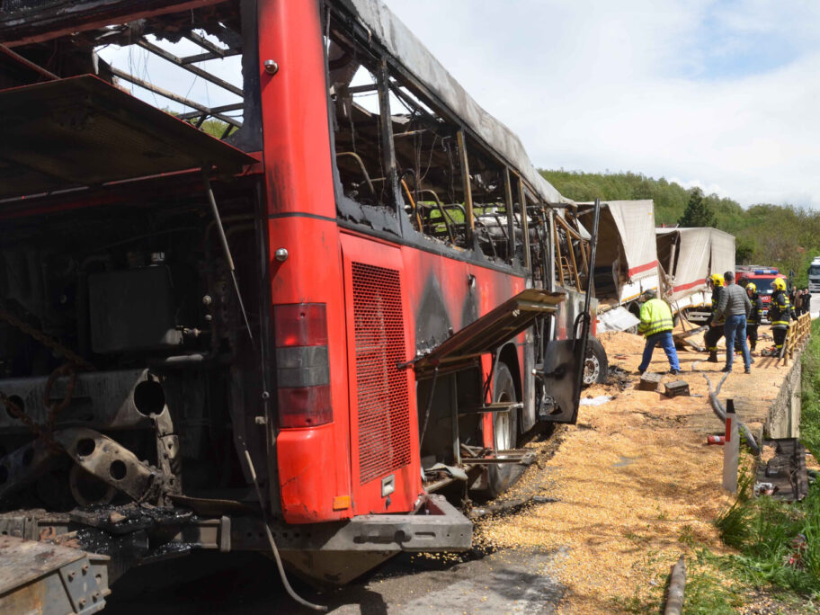 Još jedna žrtva udesa kod Kuršumlije 17 Udes Kursumlija foto Ministarstvo unutrasnjih poslova