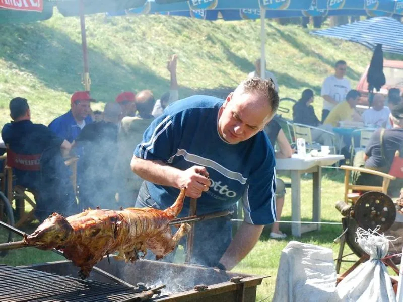 jagnjijada pirot foto TOP