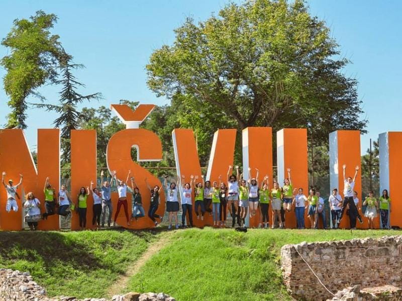 800x600 Nisvil volonteri