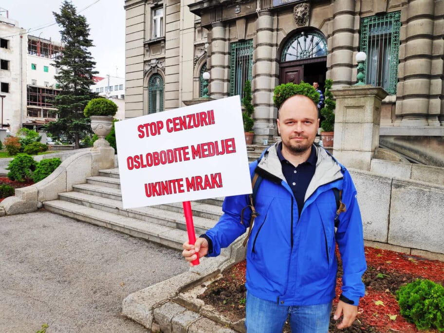 nonic ispred GK foto a s