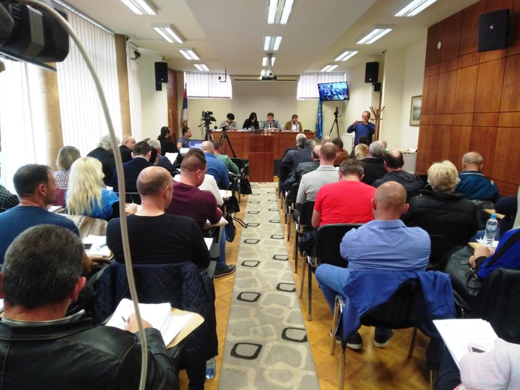 Sednica Skupstine Vlasotince 2 foto Agencija Publika