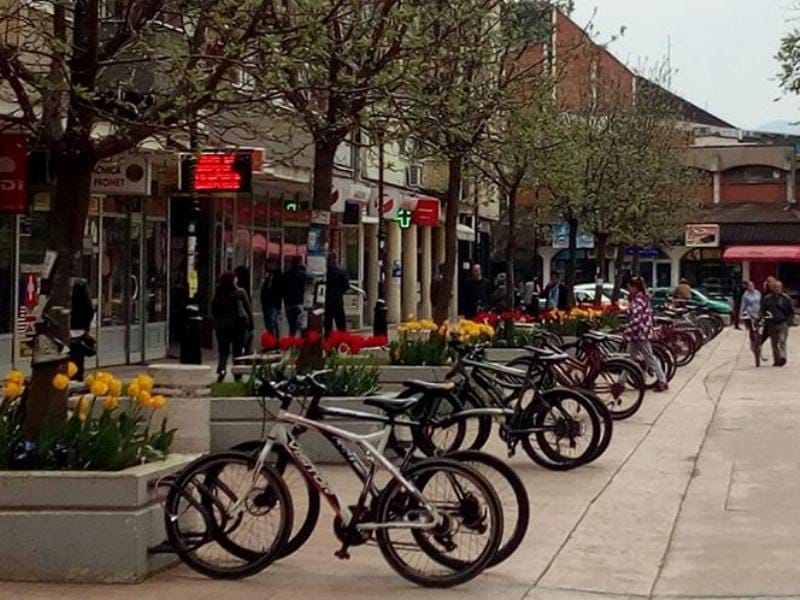 Bicikli za decu iz socijalno ugroženih porodica u Pirotu 15 bicikli foto Adrijana Spasov