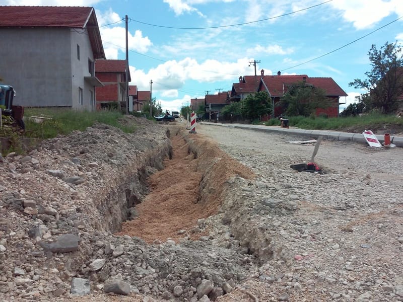 raskopana ulica foto Lj F