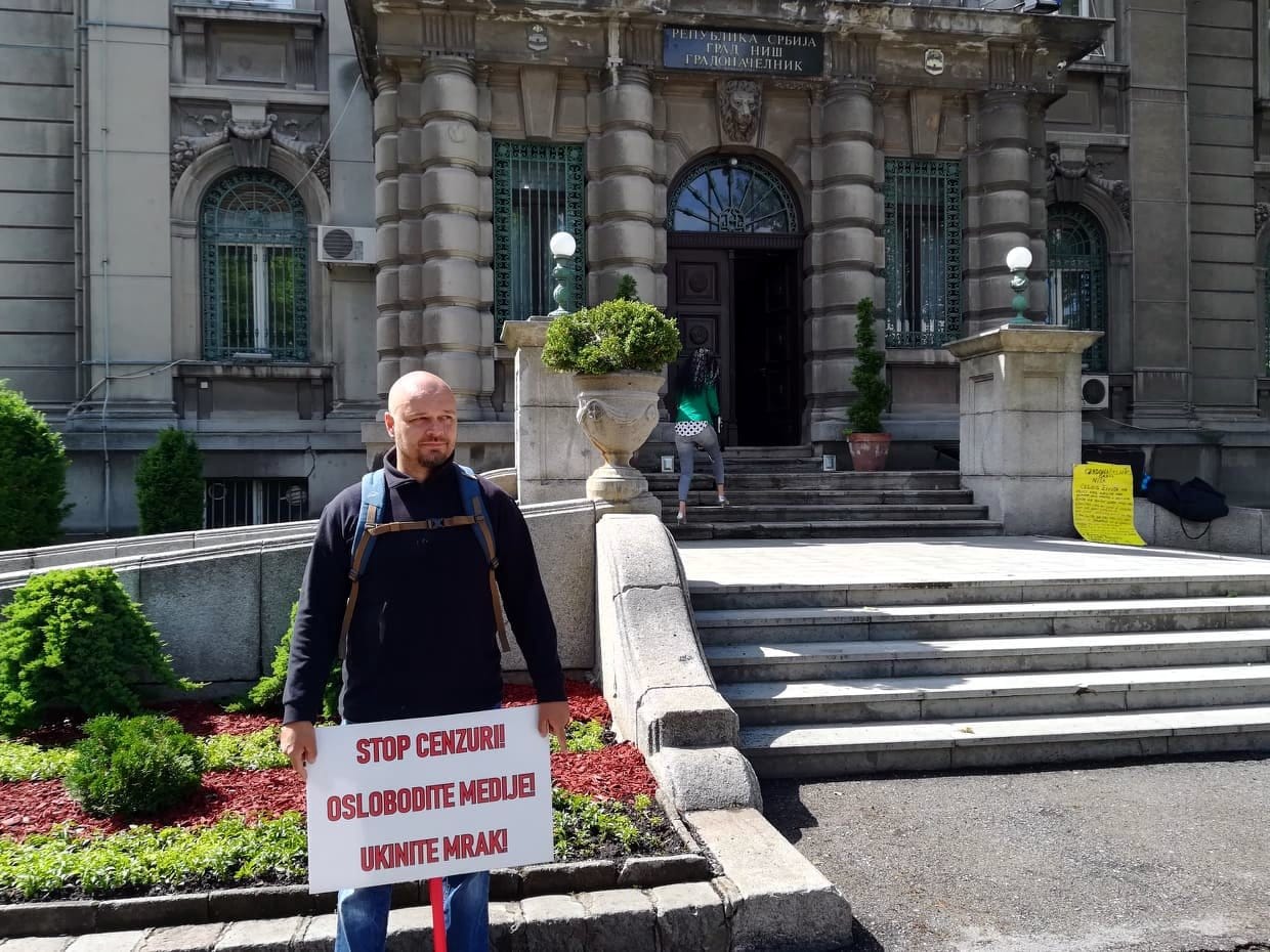 Srdjan Nonic protest foto JV