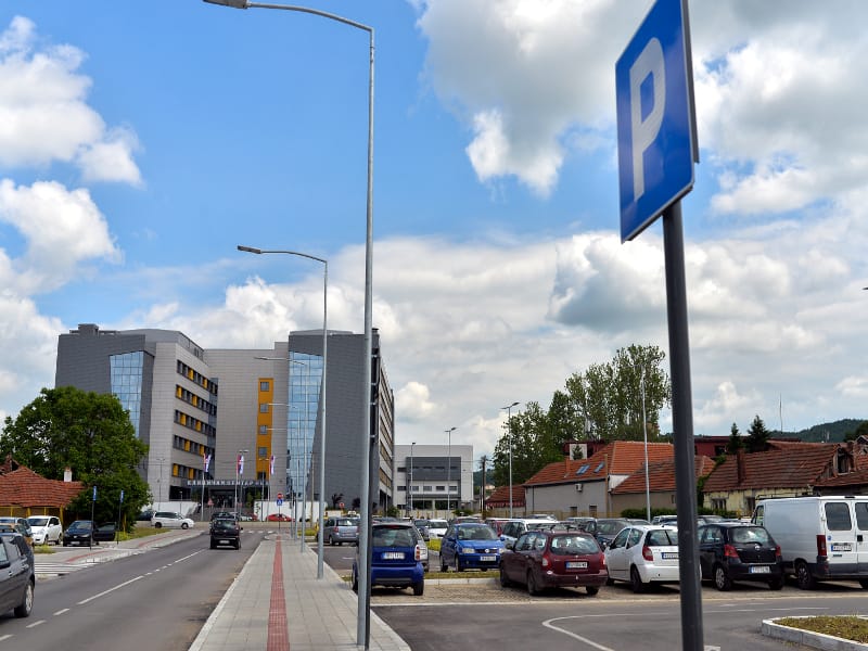 parking foto vanja keser