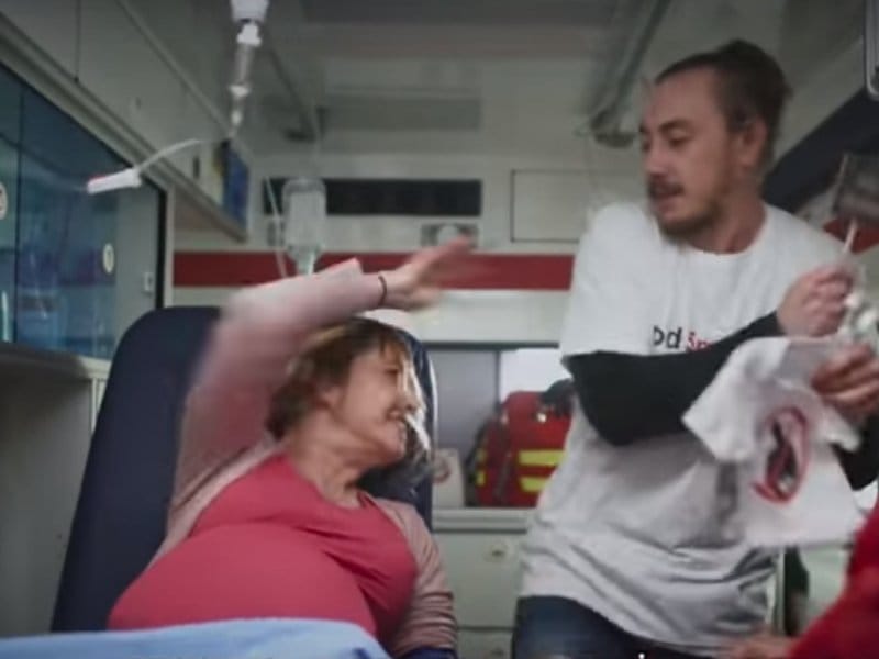 Porodilište u novom Kliničkom centru Niš postoji samo u spotu SNS 6 spotsns prtscr