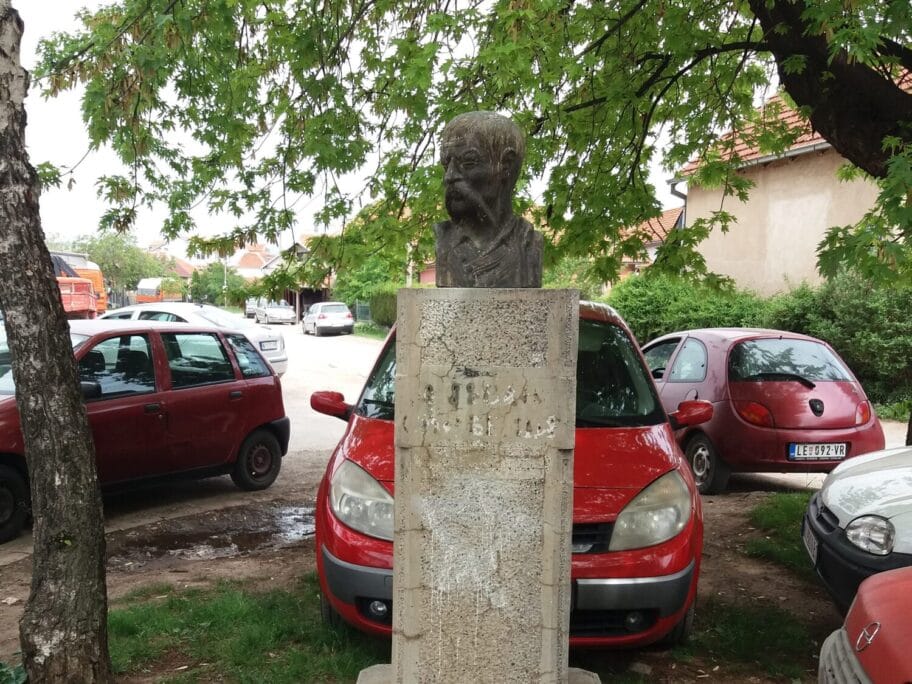 spomenik sindjelic2 foto citalac scaled