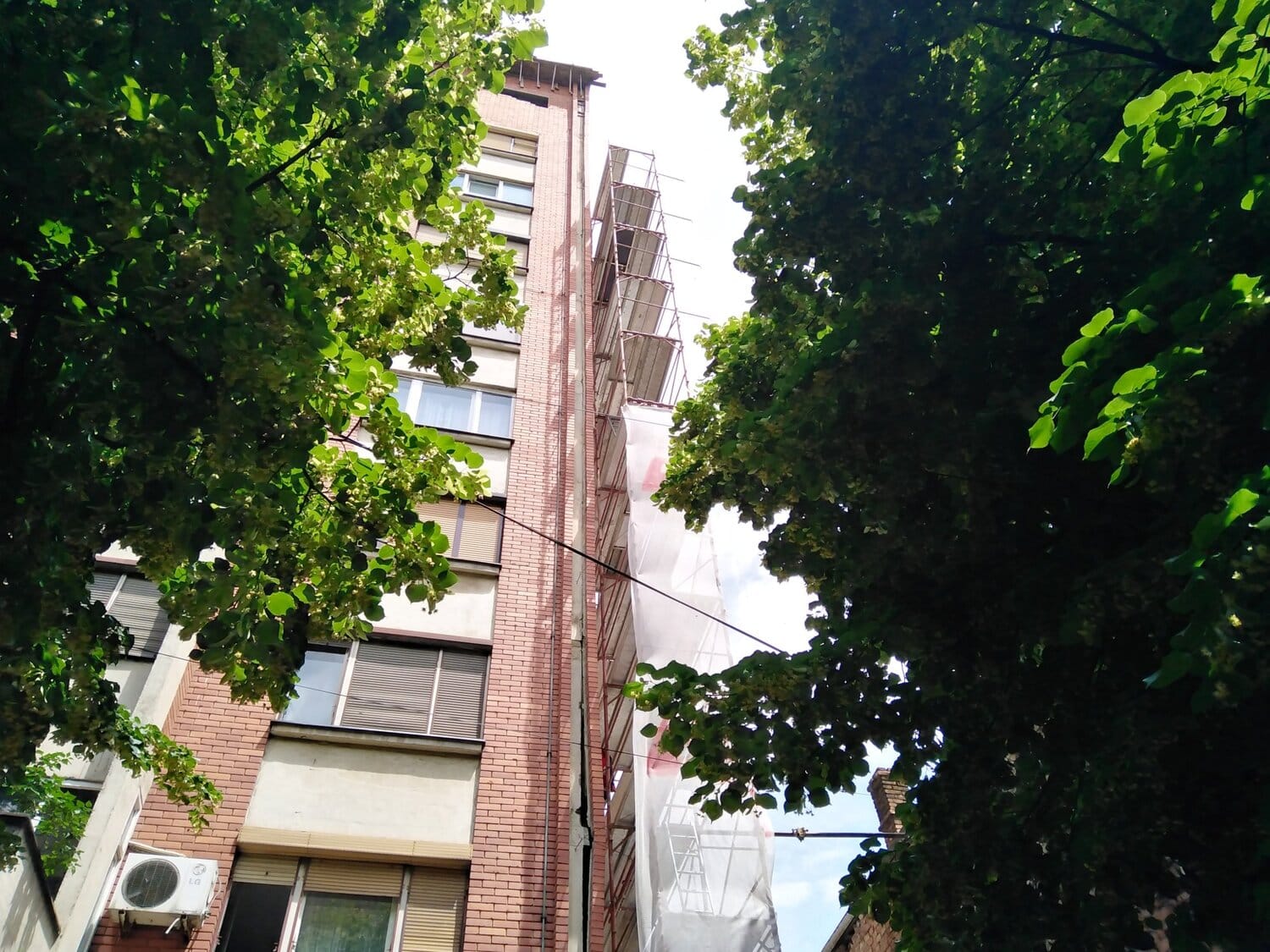 Popravka fasade Nade Tomic foto Vanja Keser