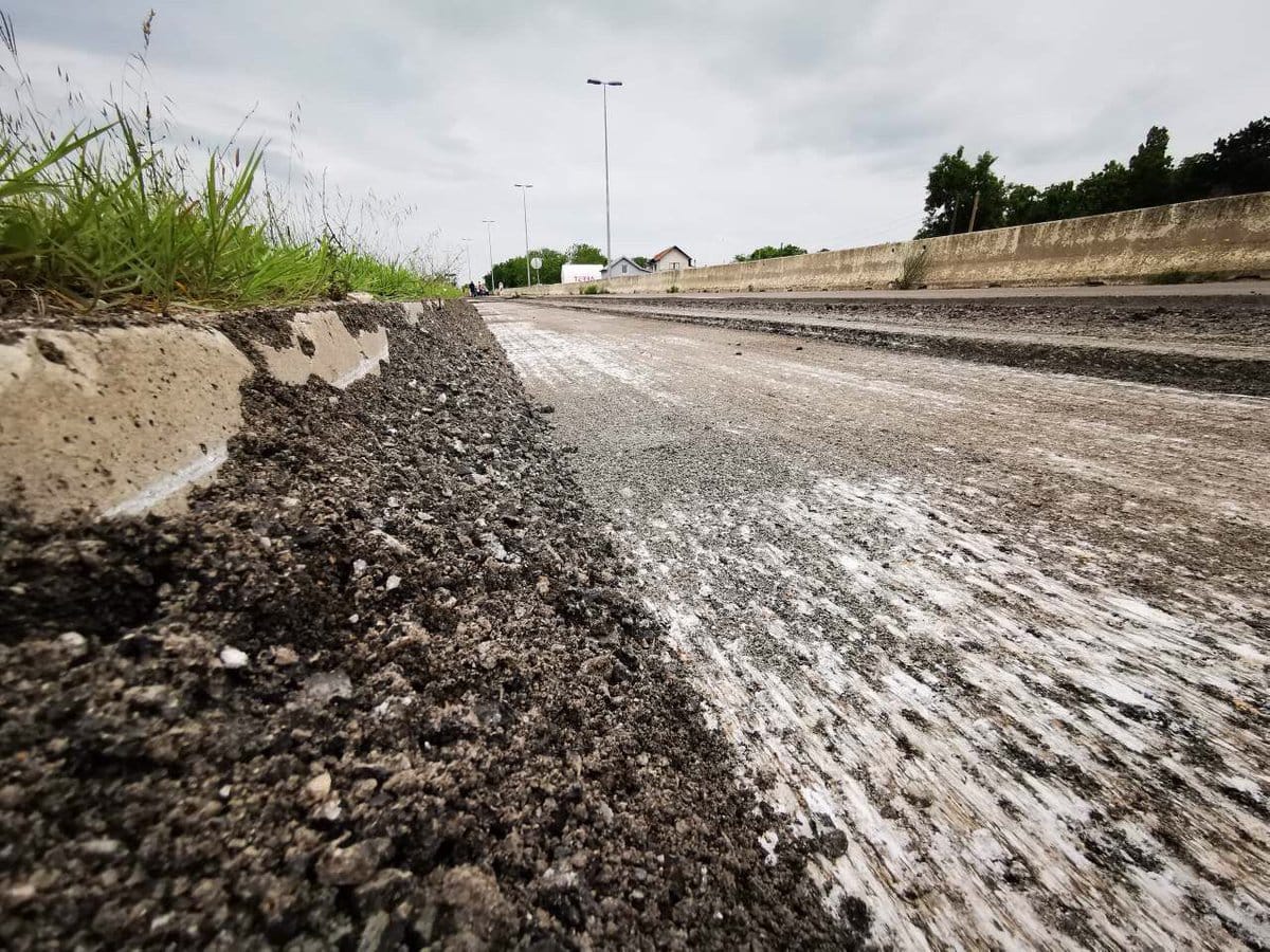 Postavljanje asfalta Darko Bulatovic Tviter
