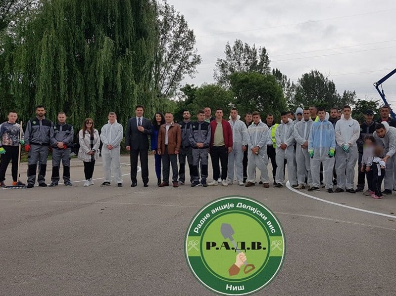 Opozicija tvrdi da se iza mladih sa Delijskog visa krije SNS, iz udruženja demantuju 17 Radne akcije Delijski vis FB stranica