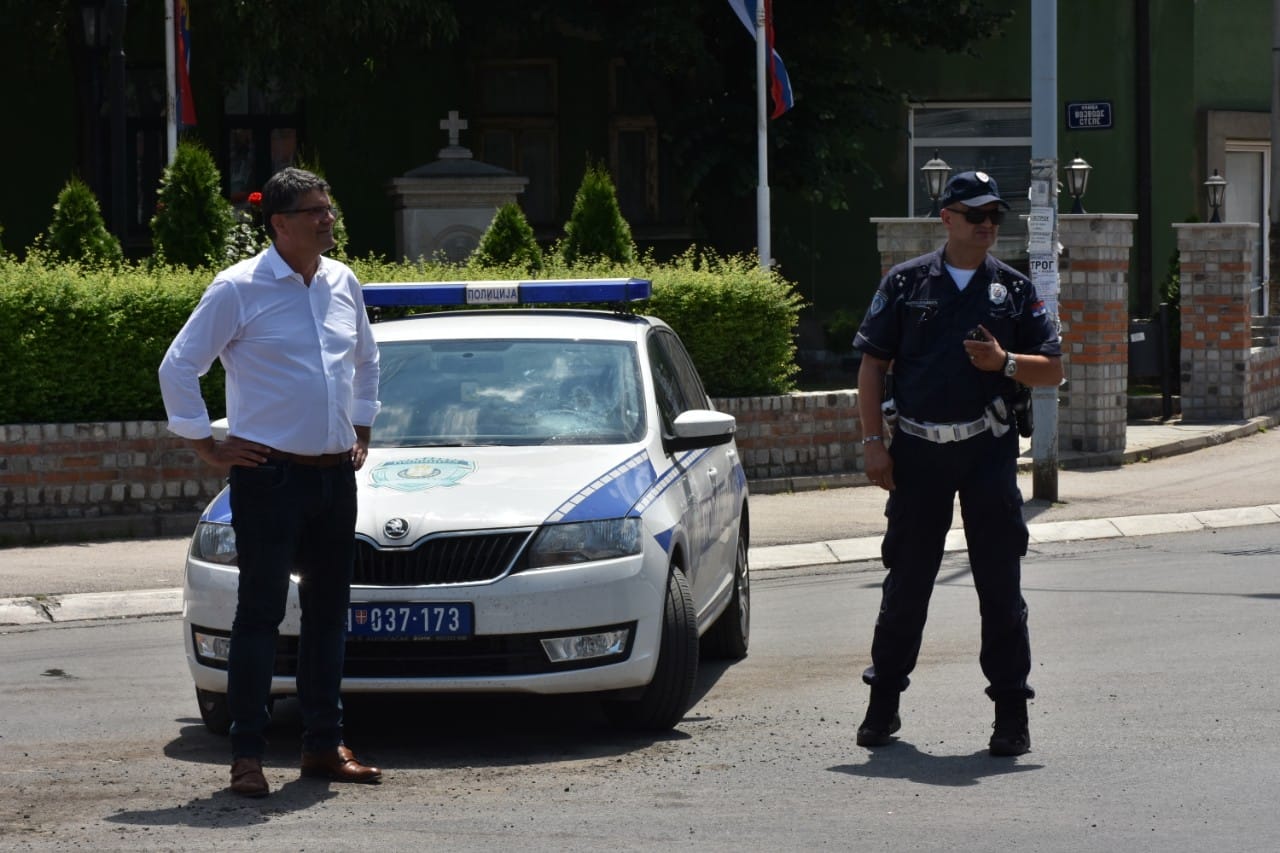 IMG-d02b4dc1a0741bdc02aa36e9a38f8951-V